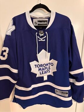 Amazing Maple Leafs Jersey